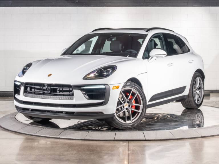2025 Porsche Macan S S