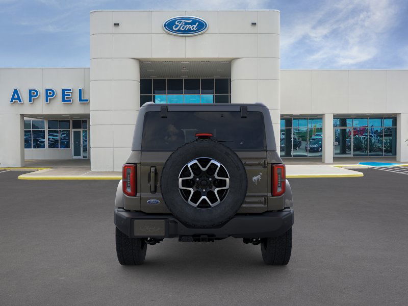 2025 Ford Bronco Outer Banks photo 3