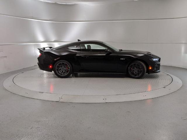 2025 Ford Mustang GT photo 2