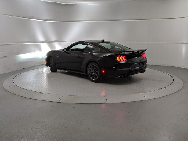 2025 Ford Mustang GT photo 4