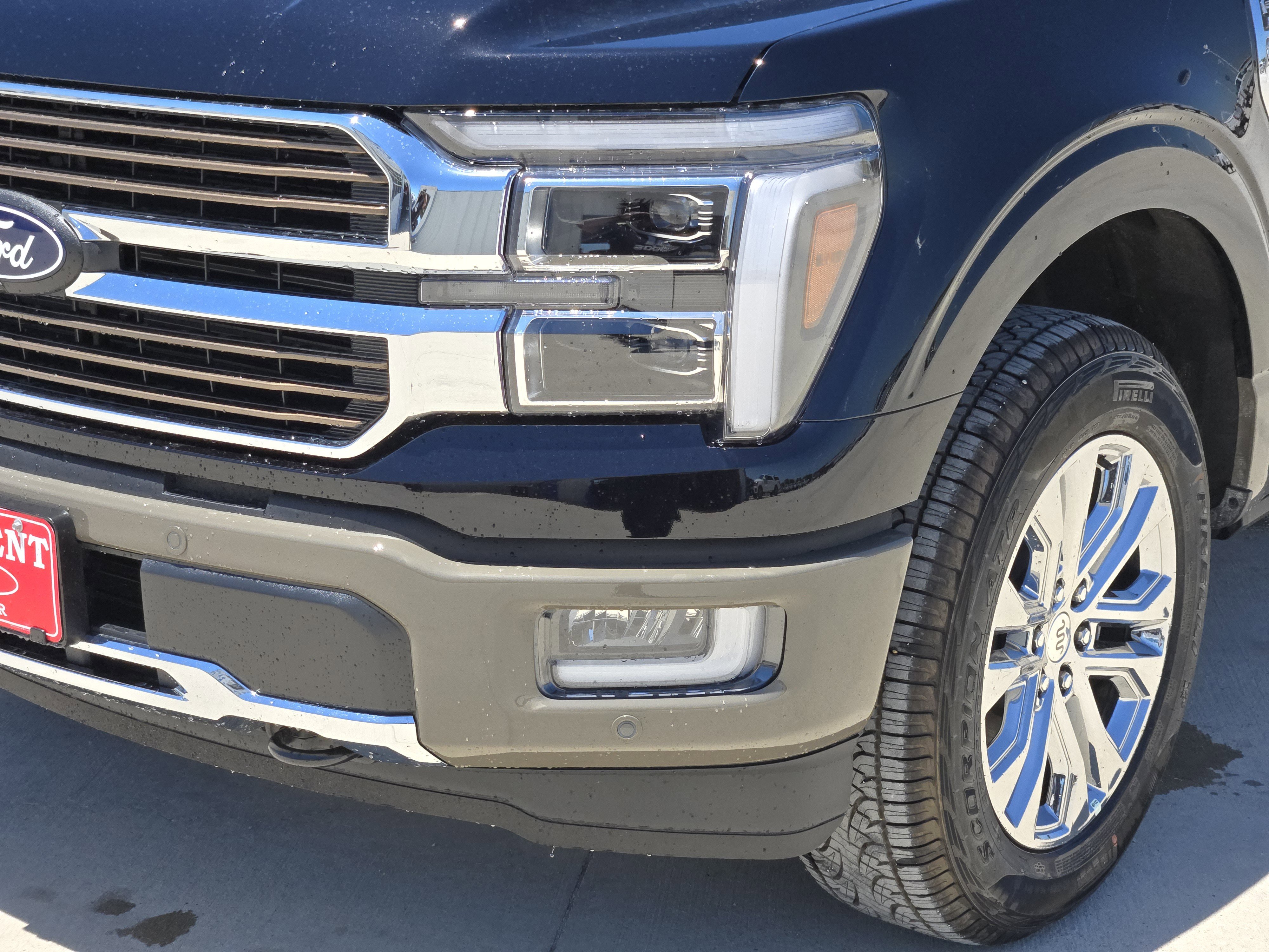 2025 Ford F-150 King Ranch photo 3