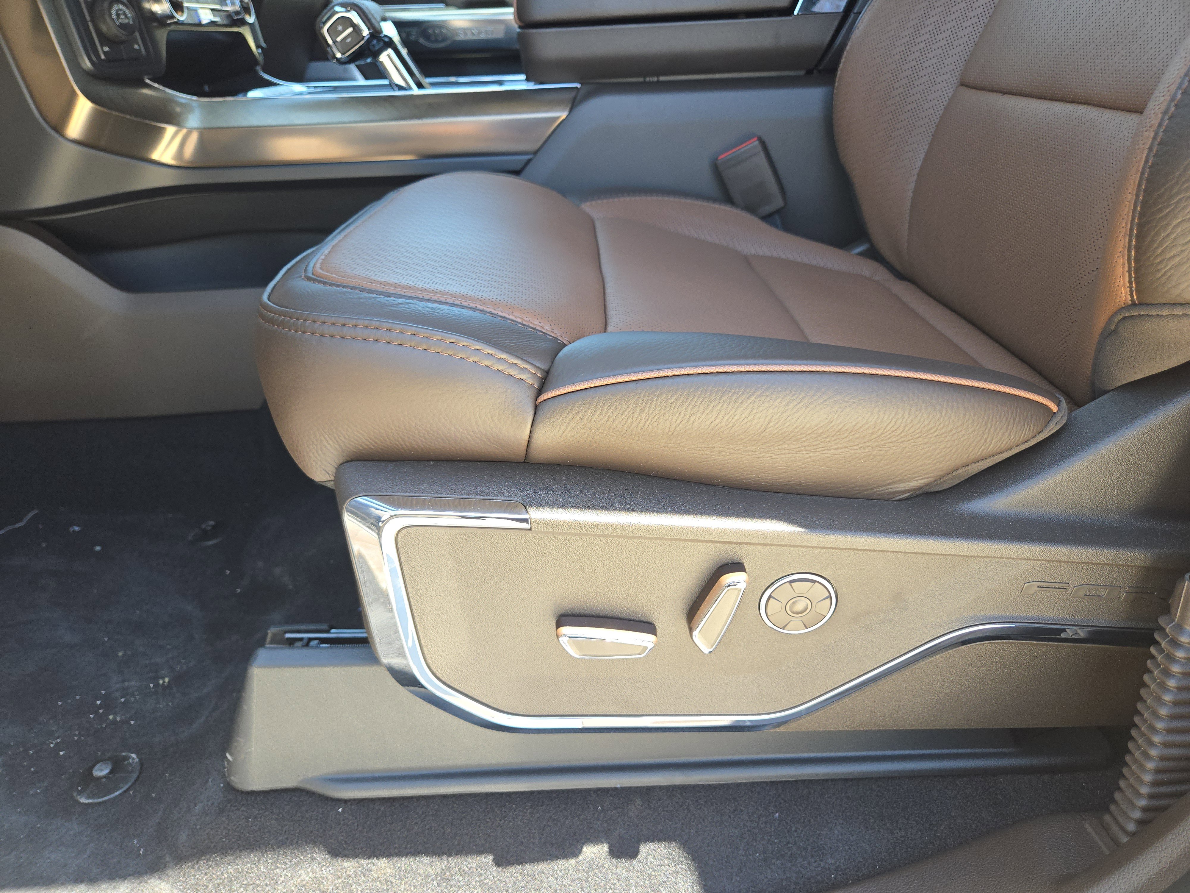 2025 Ford F-150 King Ranch photo 15