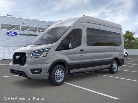 2025 Ford Transit Passenger Wagon XLT