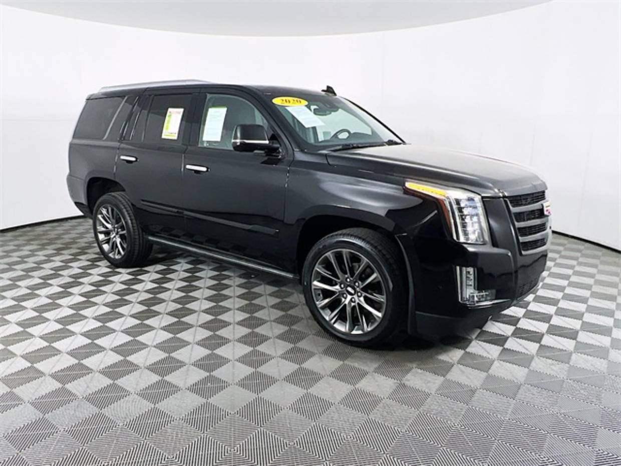 2020 Cadillac Escalade Premium Luxury's photo