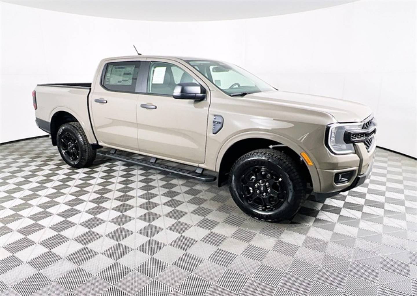 2025 Ford Ranger XLT's photo