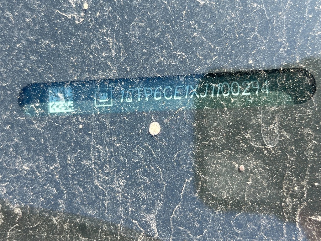 1GTP6CE1XJ1100294