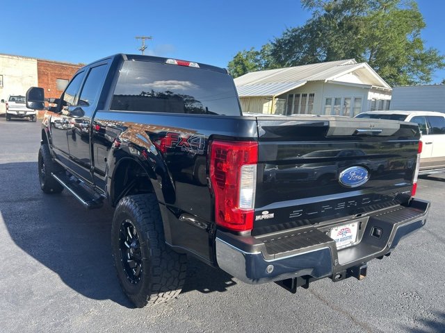 2017 Ford F-250 XLT photo 9