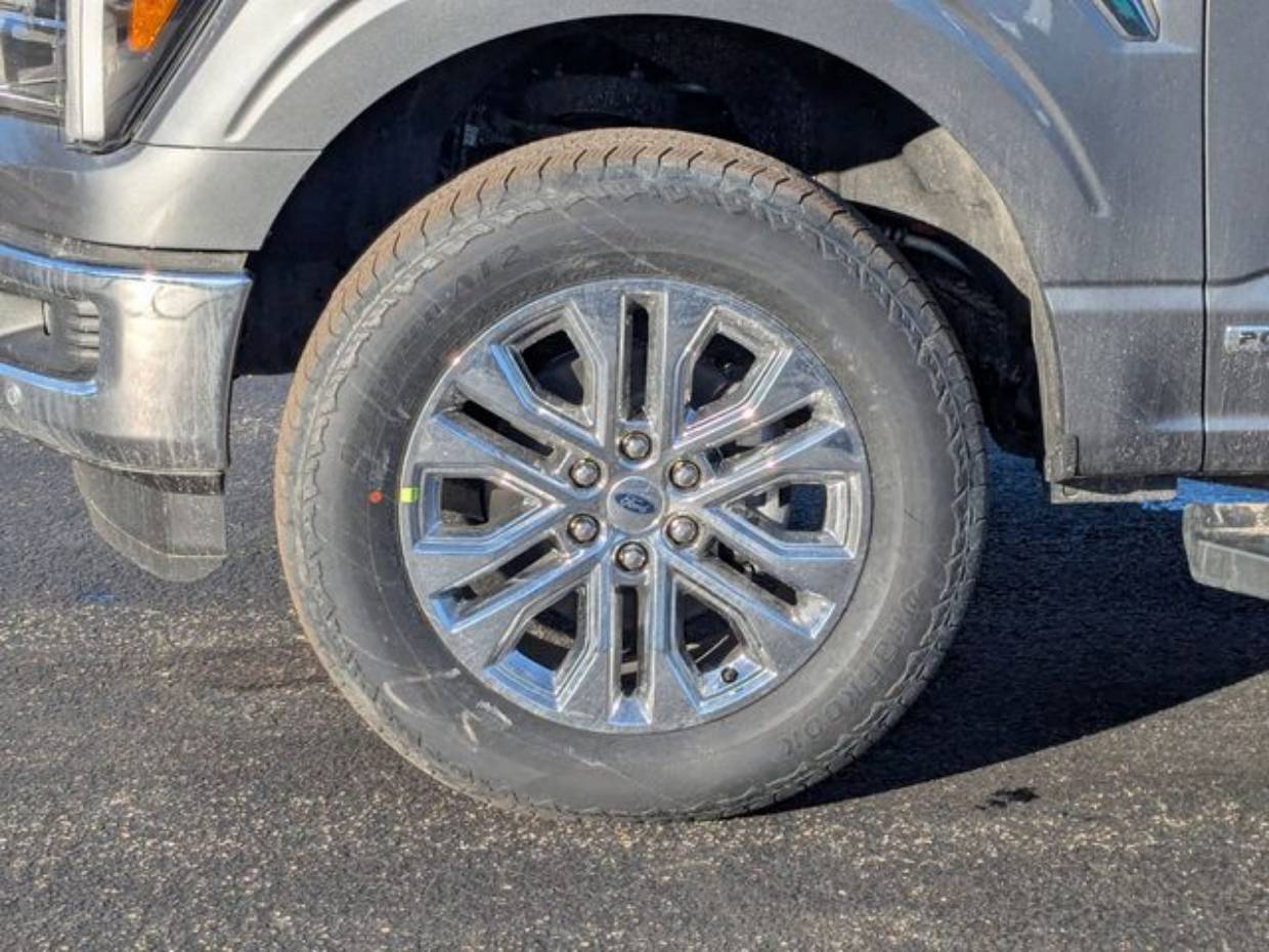 2025 Ford F-150 Lariat - Photo 9