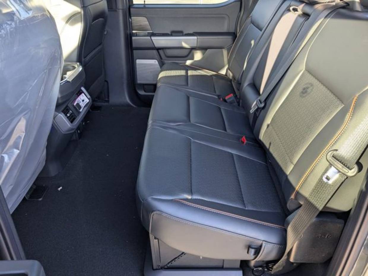2025 Ford F-150 Lariat - Photo 21