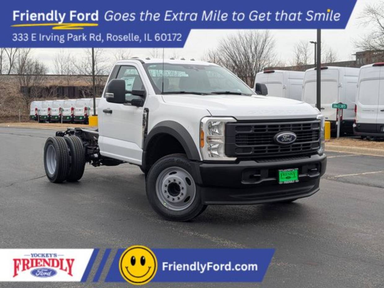 2024 Ford F-450 Super Duty Chassis Cab XL's photo