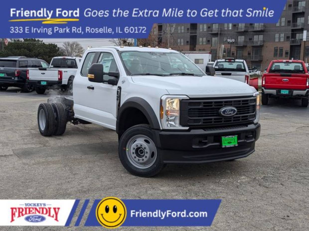 2024 Ford F-450 Super Duty Chassis Cab XL's photo