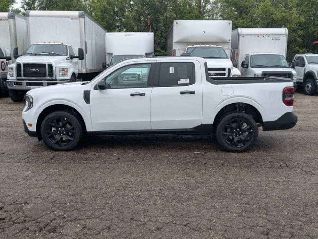 2025 Ford Maverick XLT - Photo 6