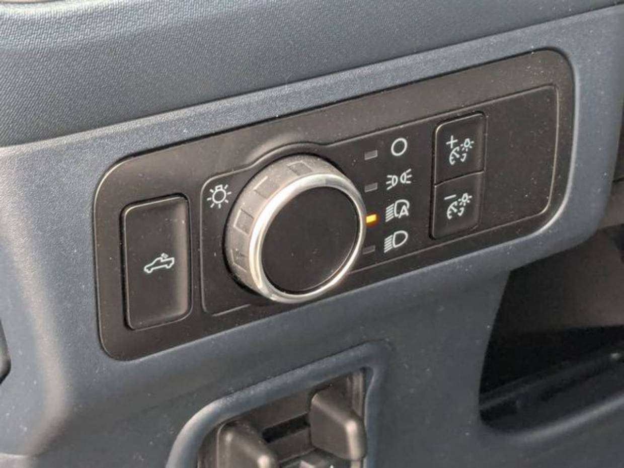 2025 Ford Maverick XLT - Photo 13