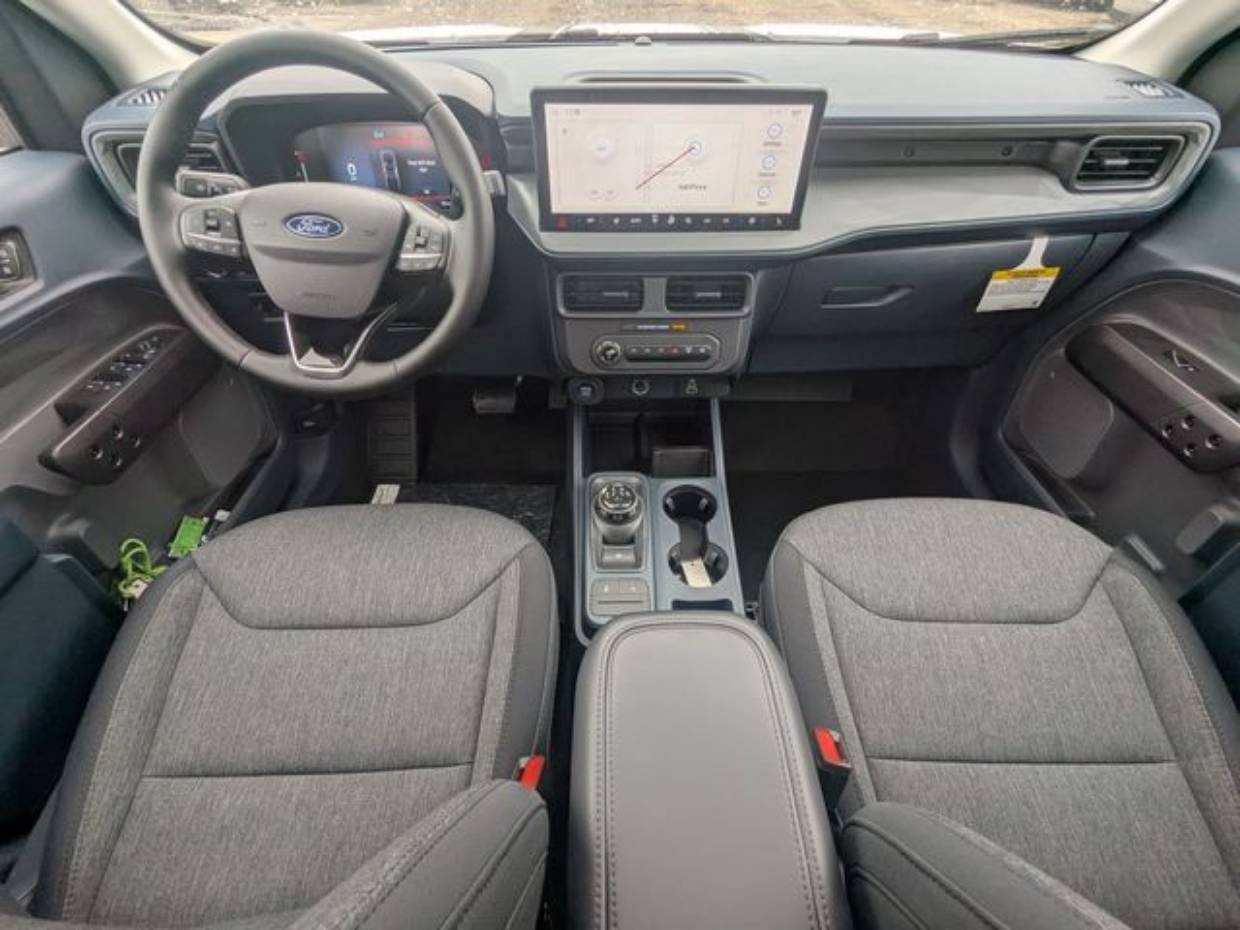 2025 Ford Maverick XLT - Photo 27