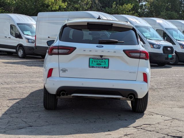 2024 Ford Escape ST-Line photo 4