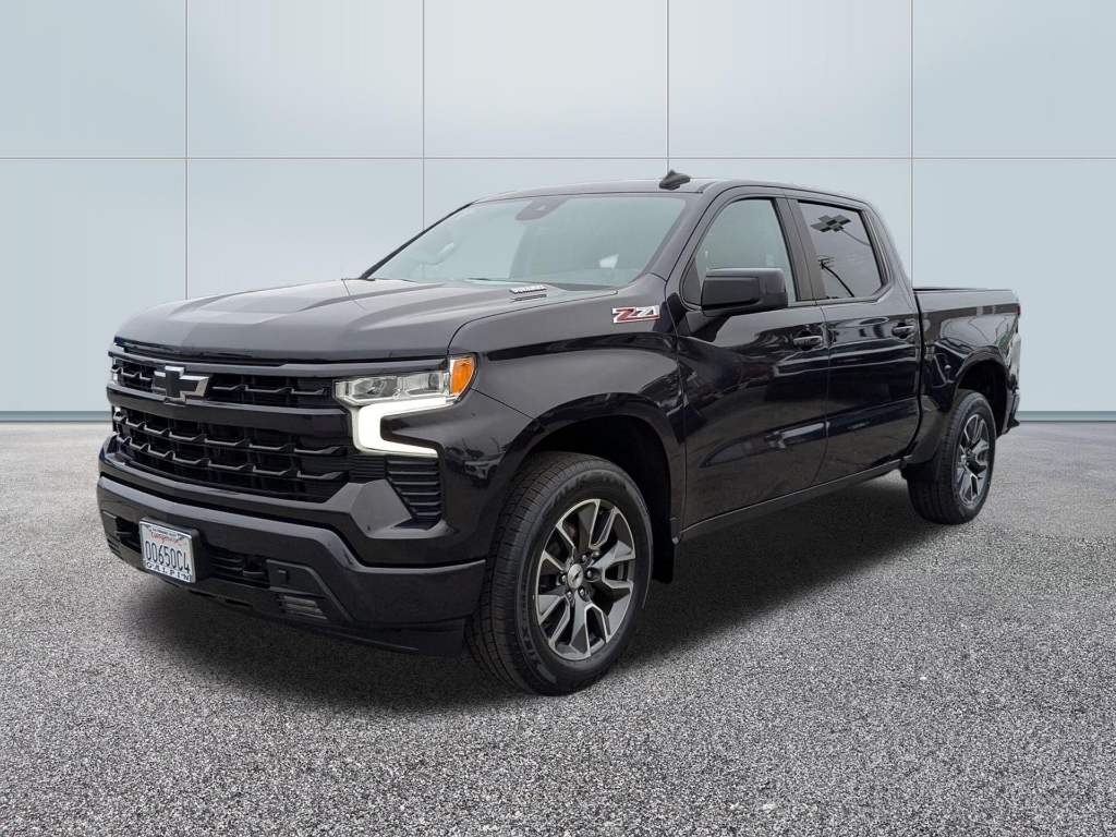 2022 Chevrolet Silverado 1500 4WD Crew Cab Short Bed RST
