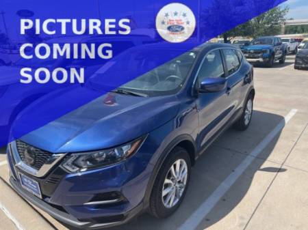 2022 Nissan Rogue Sport S