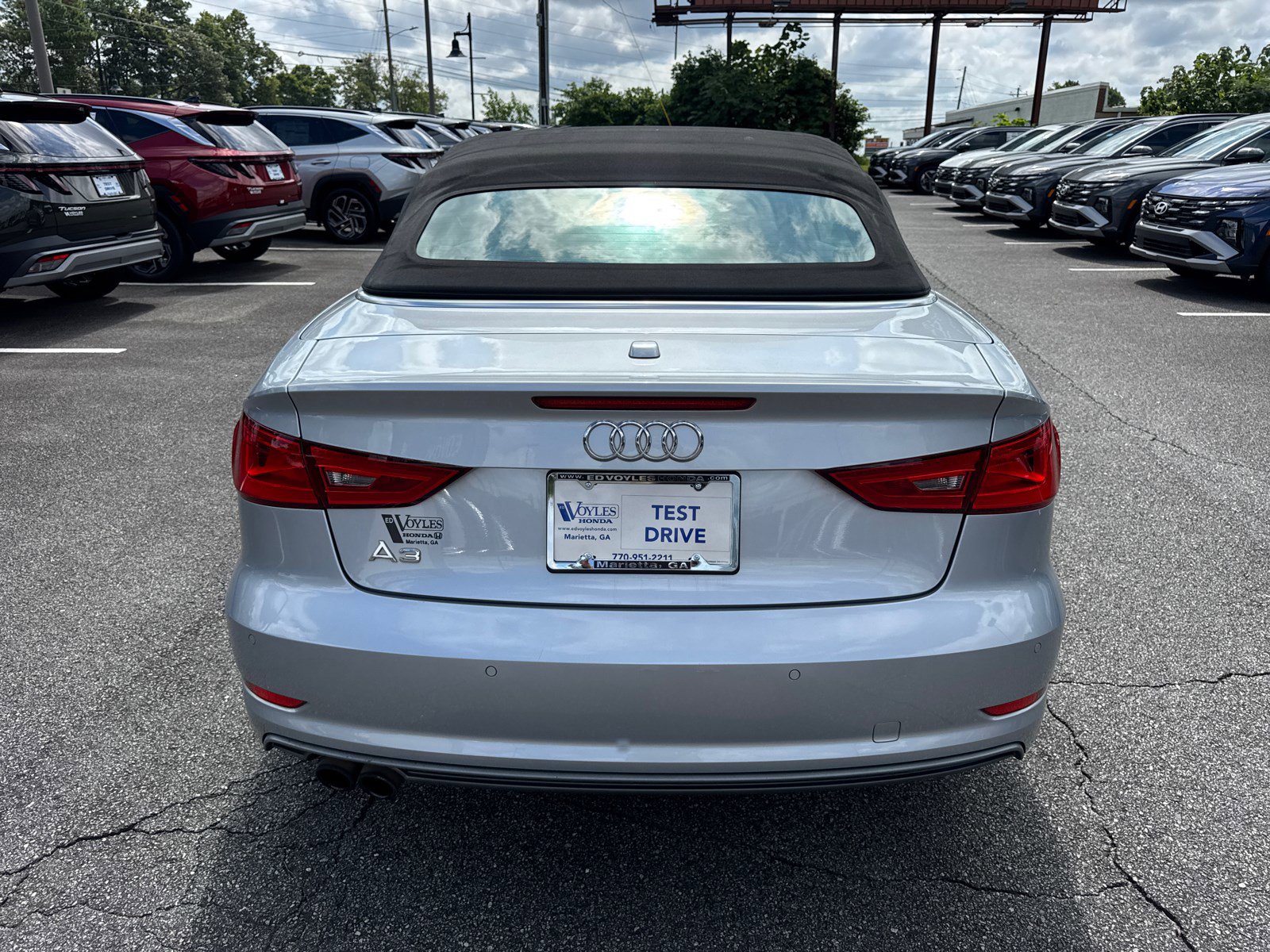 2015 Audi A3 1.8T Prestige photo 6