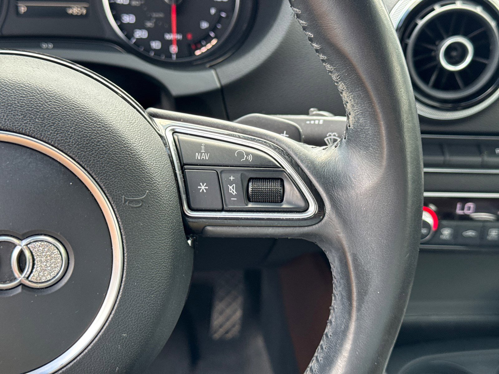 2015 Audi A3 1.8T Prestige photo 15