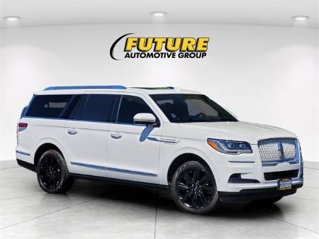 2022 Lincoln Navigator L Reserve