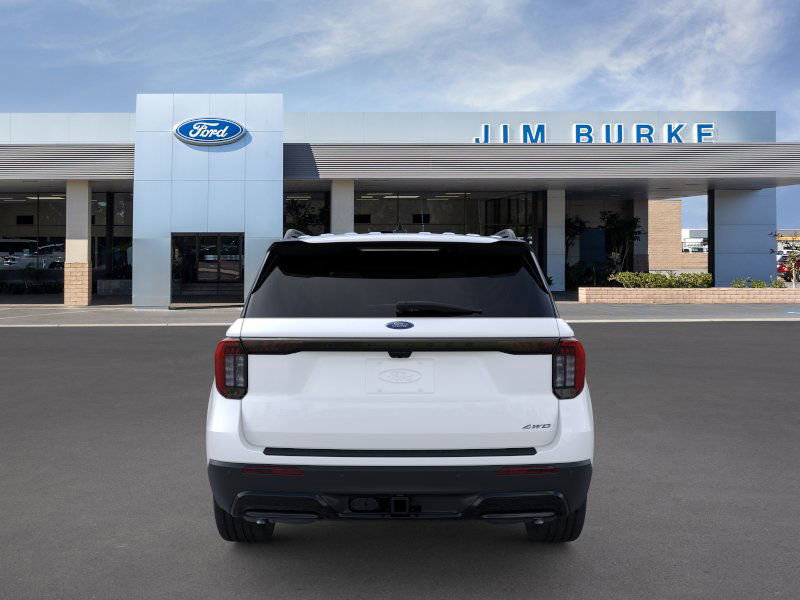 2025 Ford Explorer ST-Line photo 2