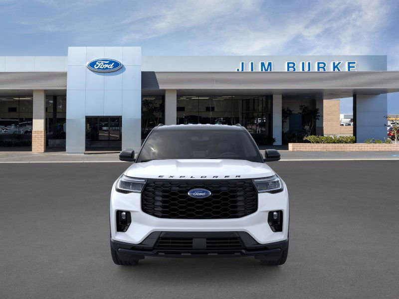 2025 Ford Explorer ST-Line photo 3