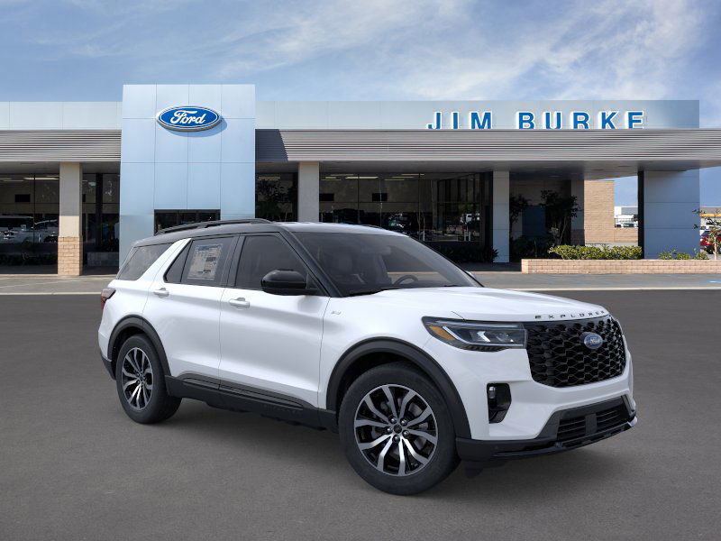 2025 Ford Explorer ST-Line photo 4