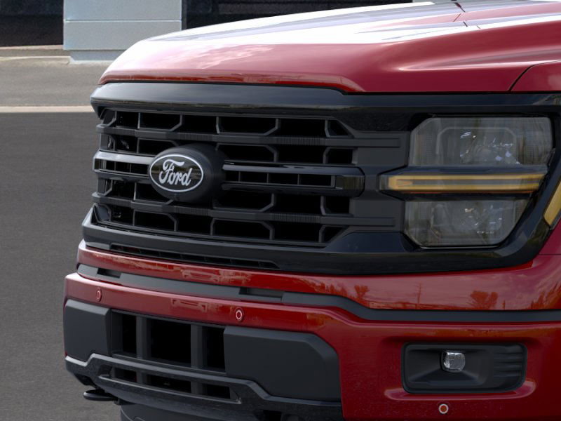 2025 Ford F-150 XLT photo 16