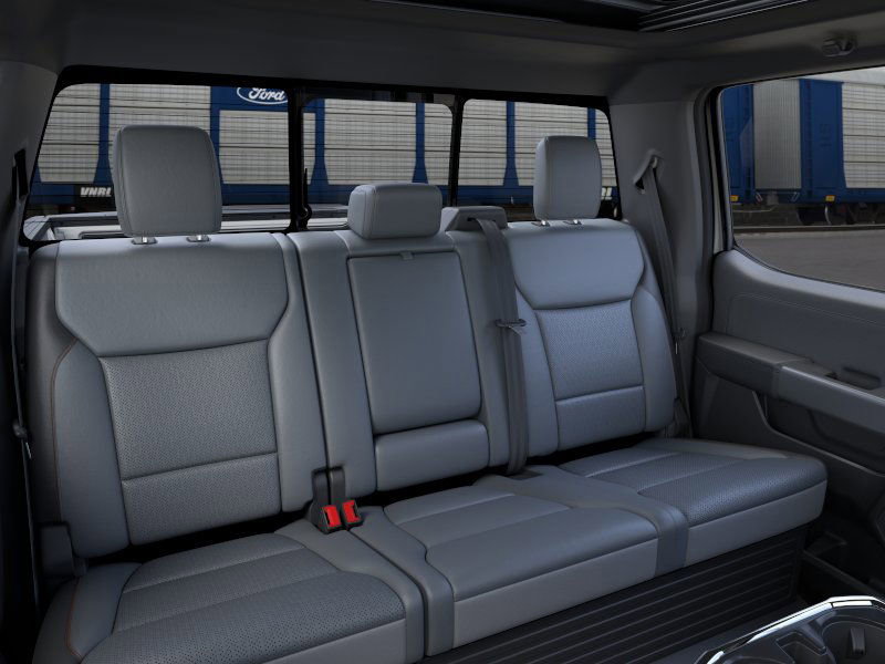 2025 Ford F-150 Lightning Lariat photo 10