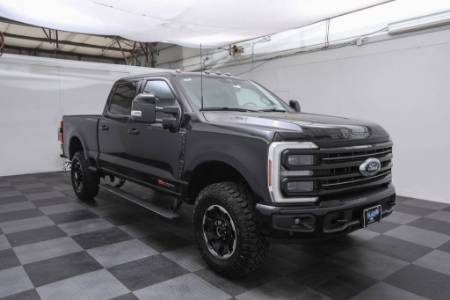 2025 Ford Super Duty F-250 SRW Platinum