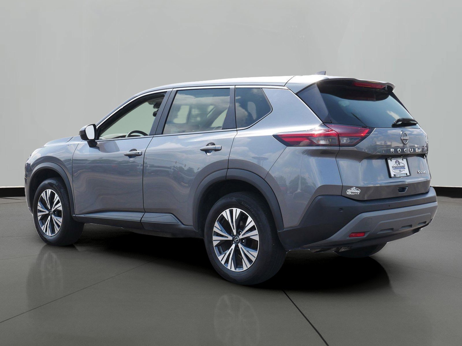 Used 2023 Nissan Rogue SV with VIN 5N1BT3BB3PC904140 for sale in St. Cloud, Minnesota