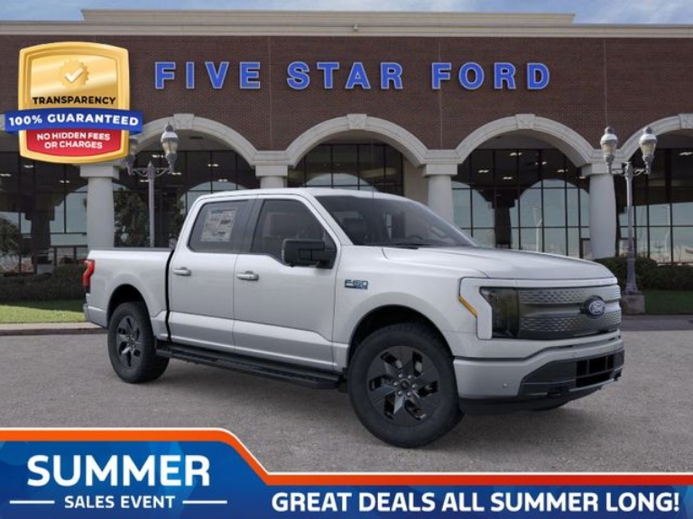 2025 Ford F-150 Lightning Flash