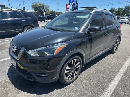 2019 Nissan Kicks SR