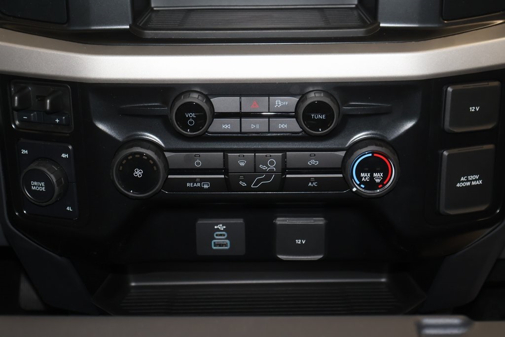2025 Ford F-350 photo 17