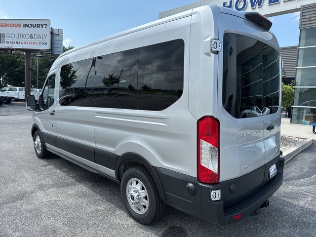 2025 Ford Transit Passenger XLT photo 5