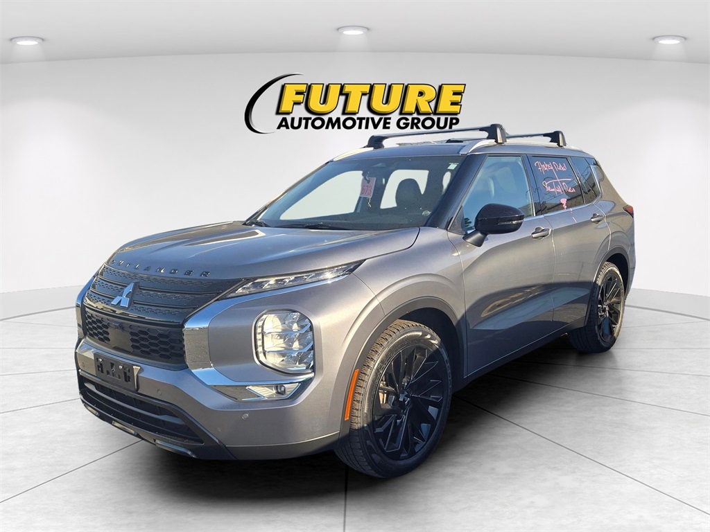 2022 Mitsubishi Outlander Black Edition