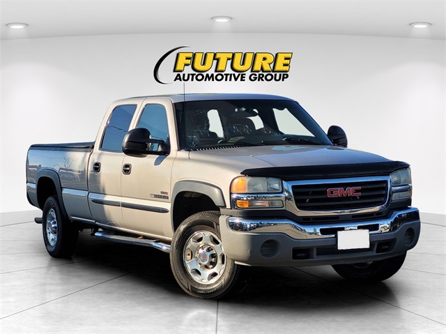 2005 GMC Sierra 2500HD Base
