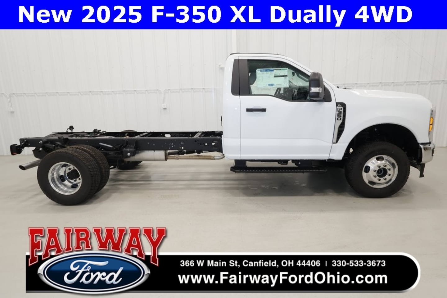 2025 Ford F-350 Super Duty Chassis Cab XL's photo