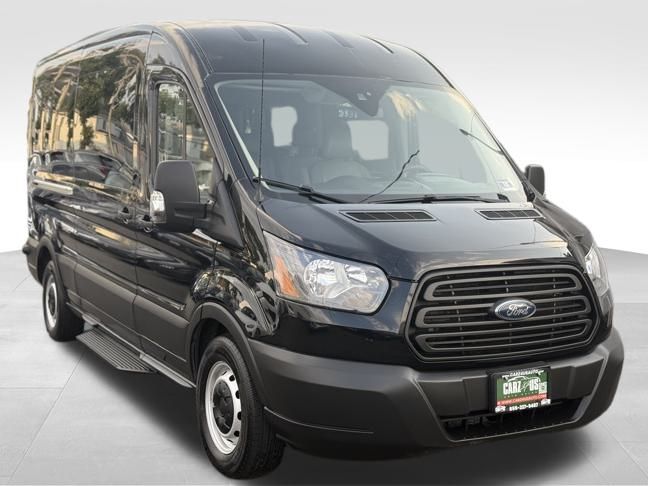 2019 Ford Transit photo 2