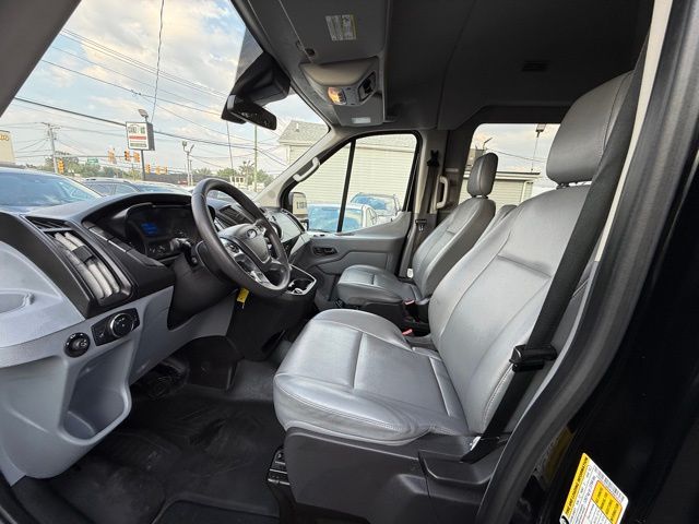 2019 Ford Transit photo 13