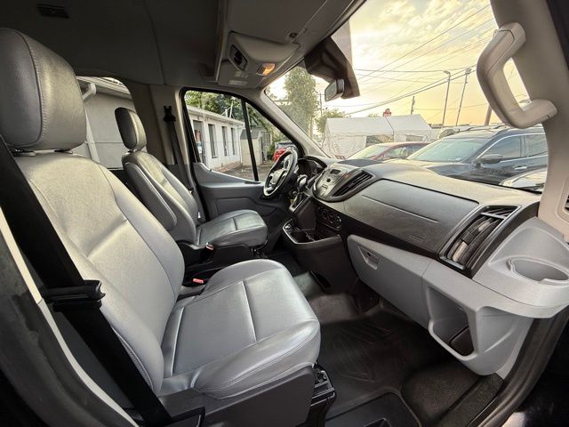 2019 Ford Transit photo 18