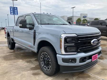 2025 Ford F-250SD Platinum