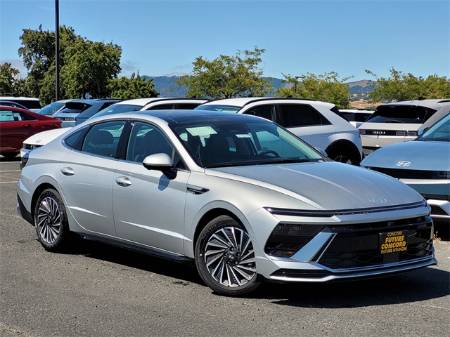 2025 Hyundai Sonata Hybrid Limited