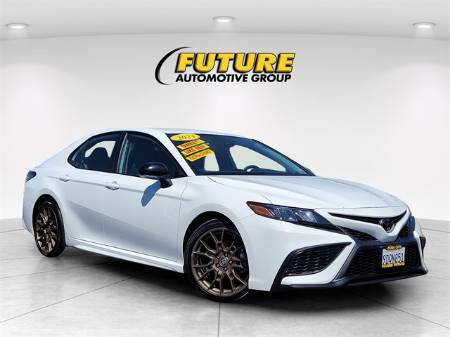 2023 Toyota Camry SE Nightshade