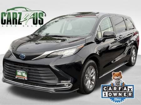 2023 Toyota Sienna XLE