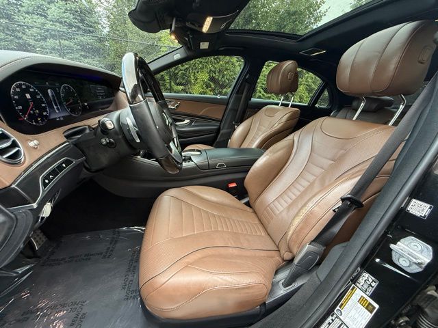 2020 Mercedes Benz S 560 photo 15