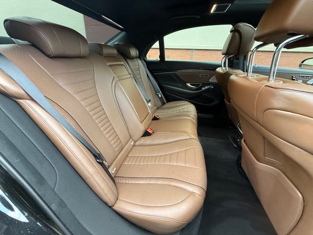 2020 Mercedes Benz S 560 photo 20
