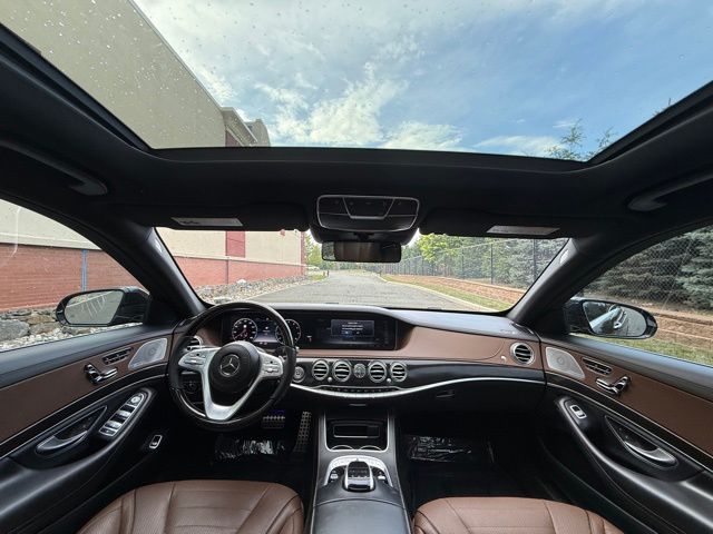 2020 Mercedes Benz S 560 photo 24