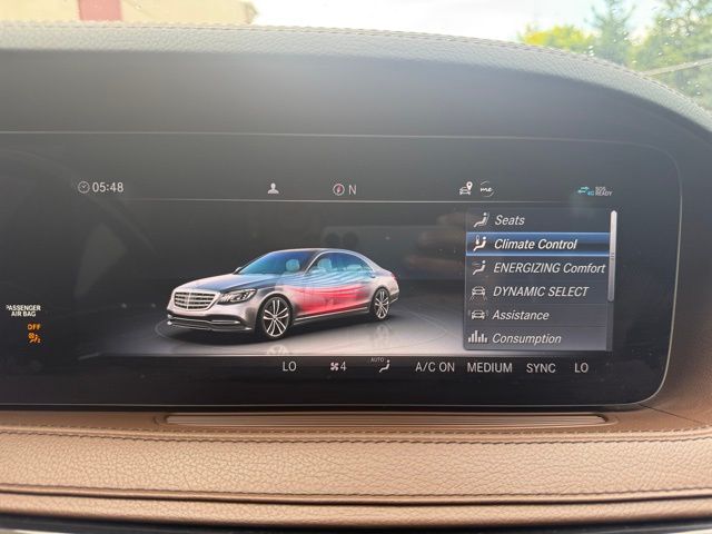 2020 Mercedes Benz S 560 photo 29