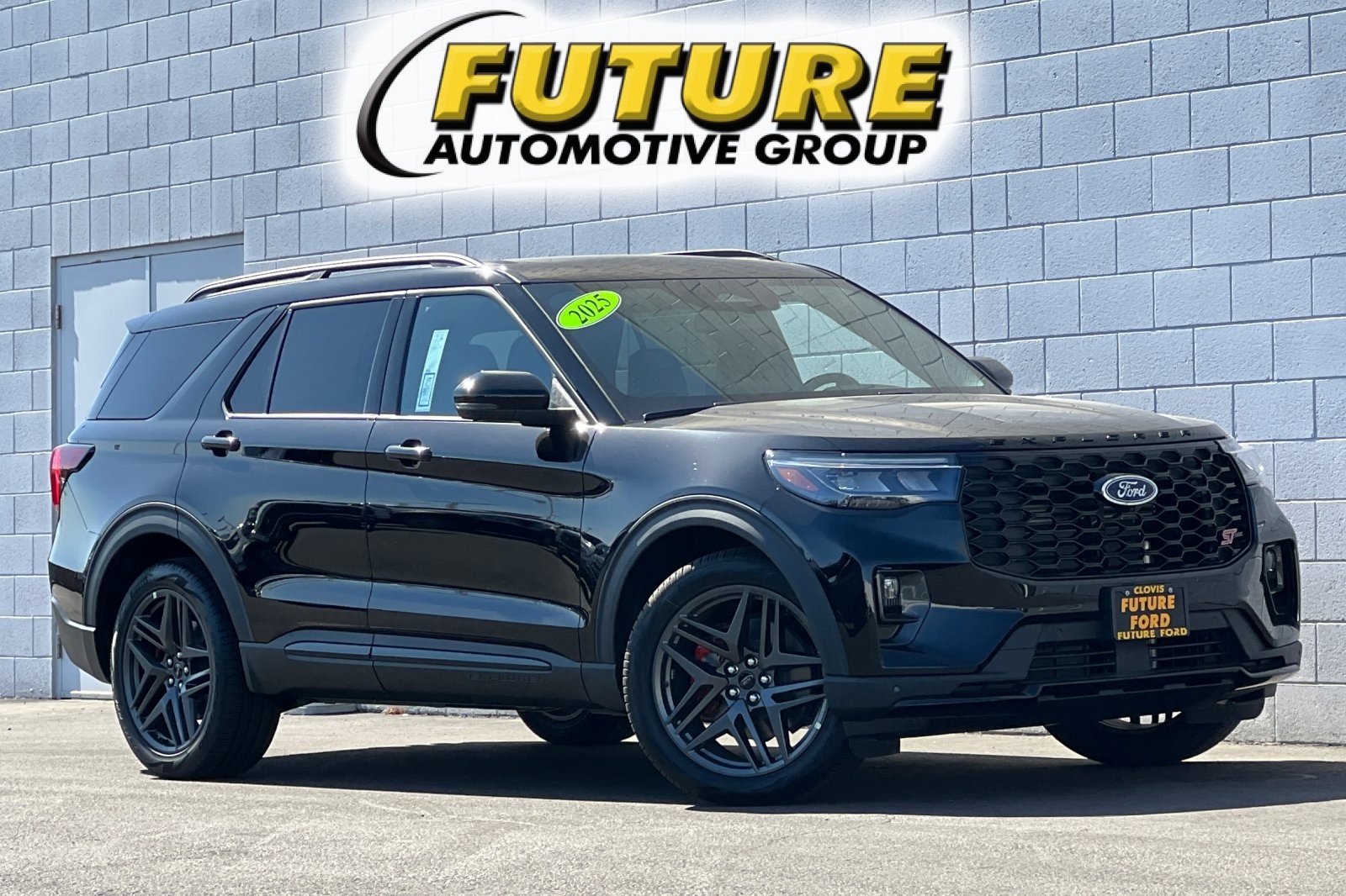 2025 Ford Explorer ST